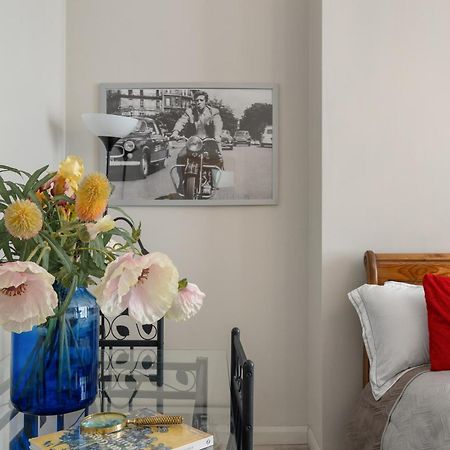 Modern Studio Apartment Londres Exterior foto